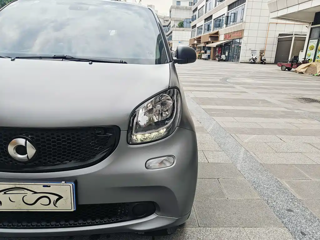 smart Fortwo 2017 — фото 6