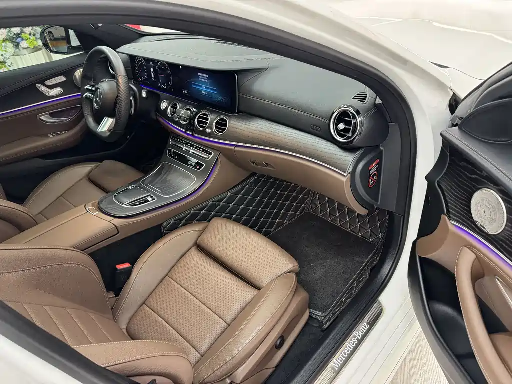 Mercedes-Benz E-Class 2022 — фото 5