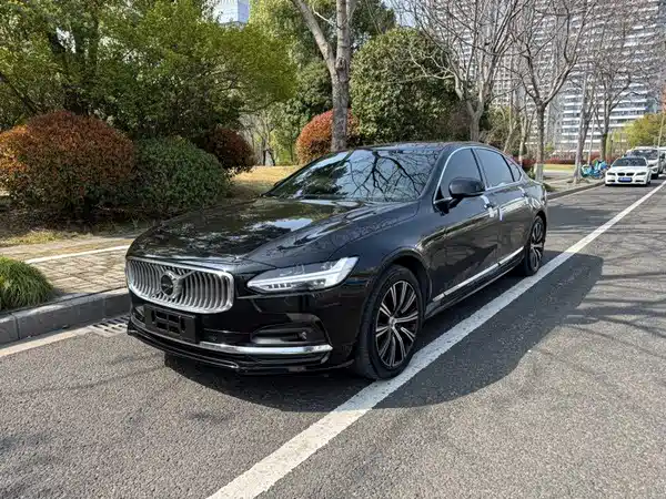 Volvo S90 2021