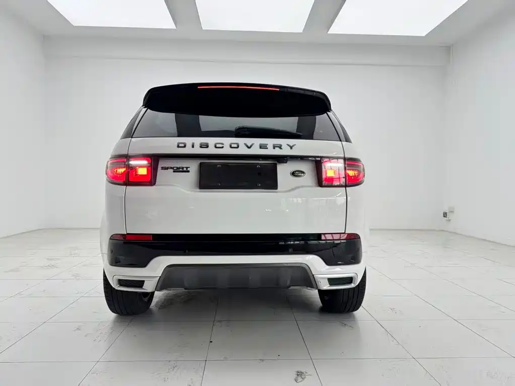 Land Rover Discovery Sport 2020 — фото 11