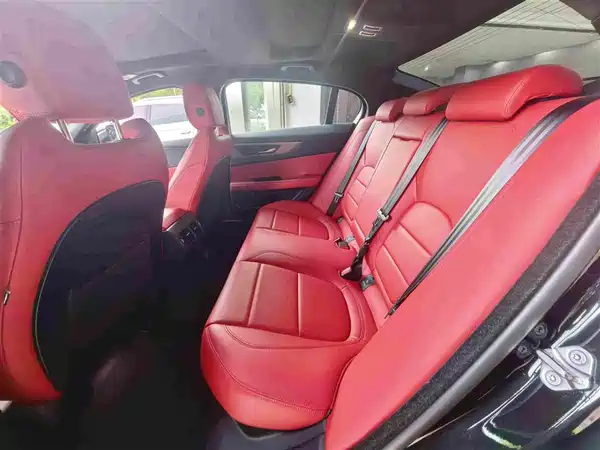 Jaguar XEL 2022