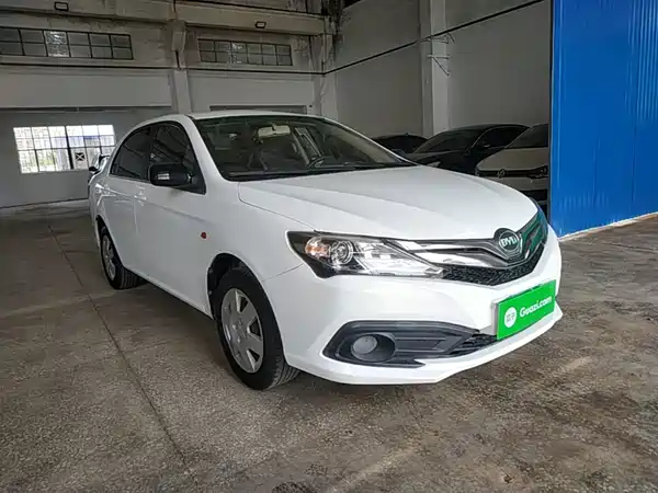 BYD F3 2021