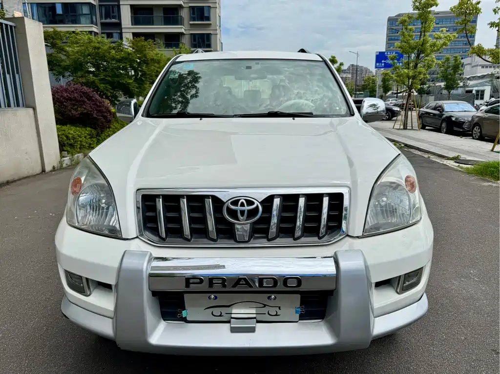 Toyota Prado 2008 — фото 2