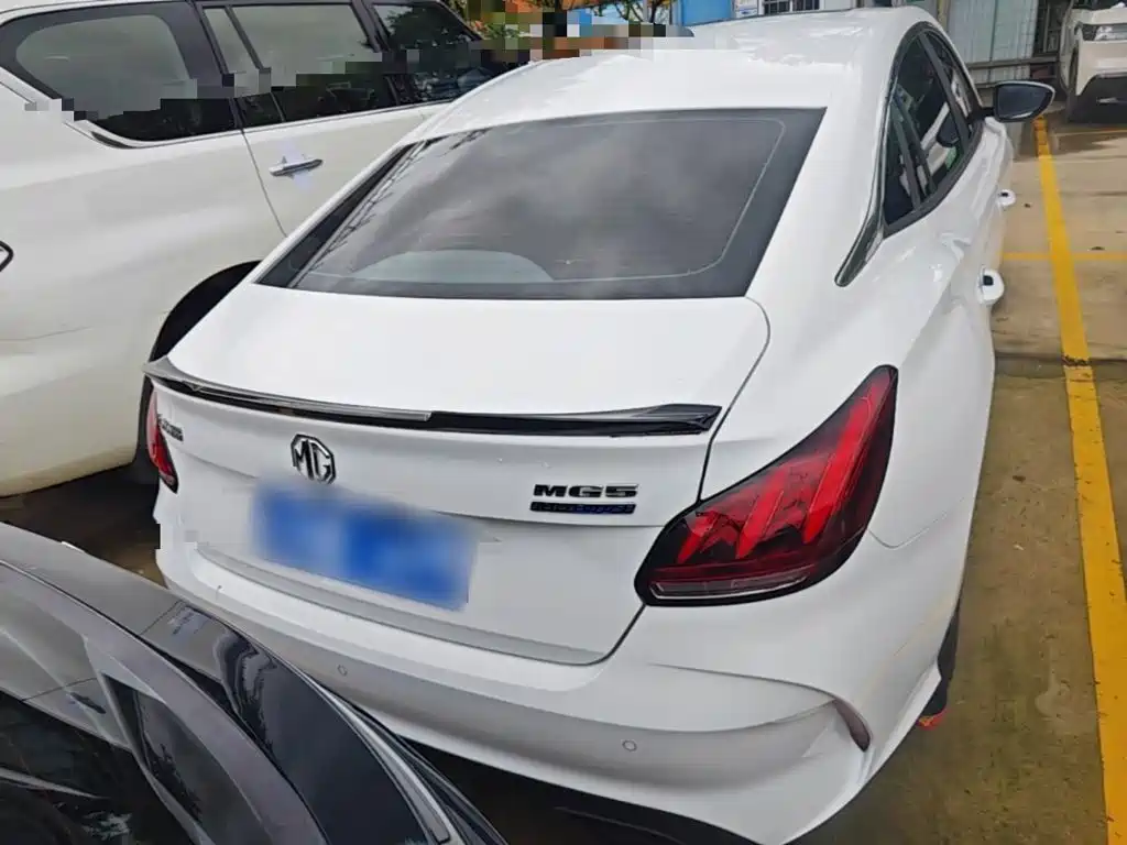 MG MG5 2024