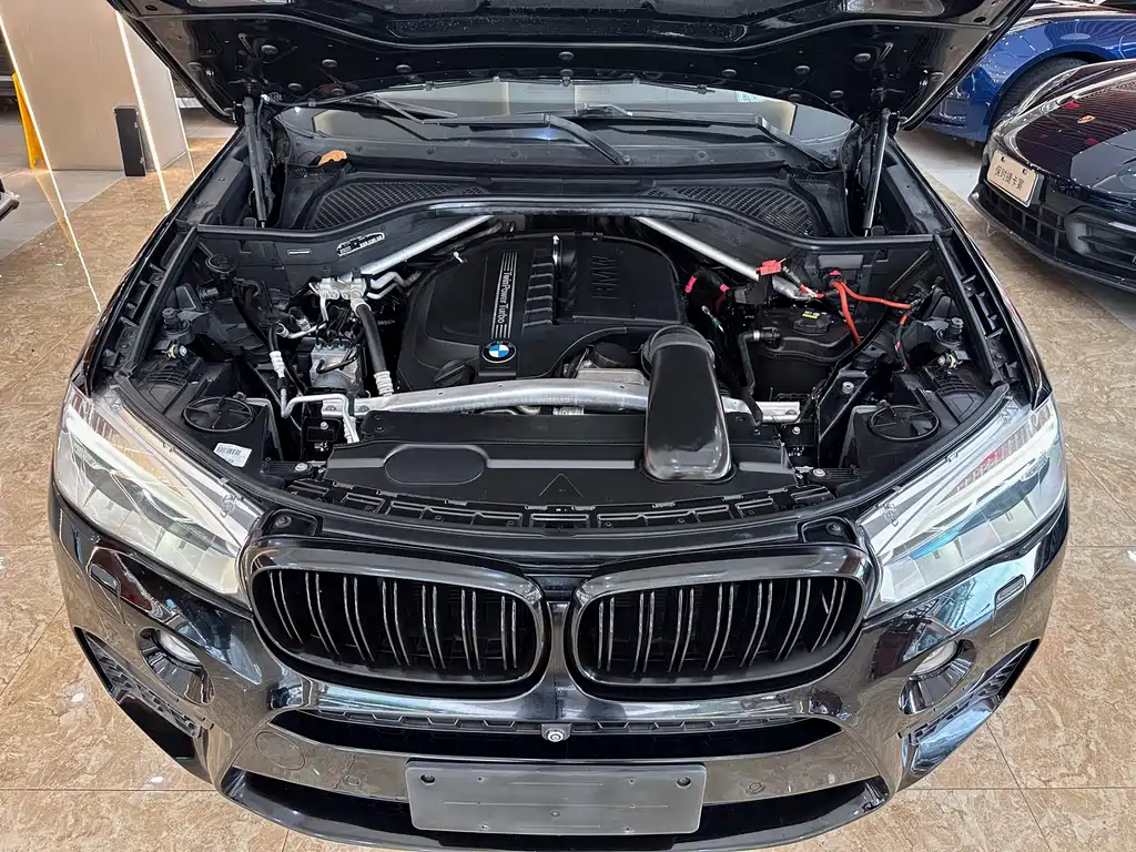 BMW X6 2017 — фото 17