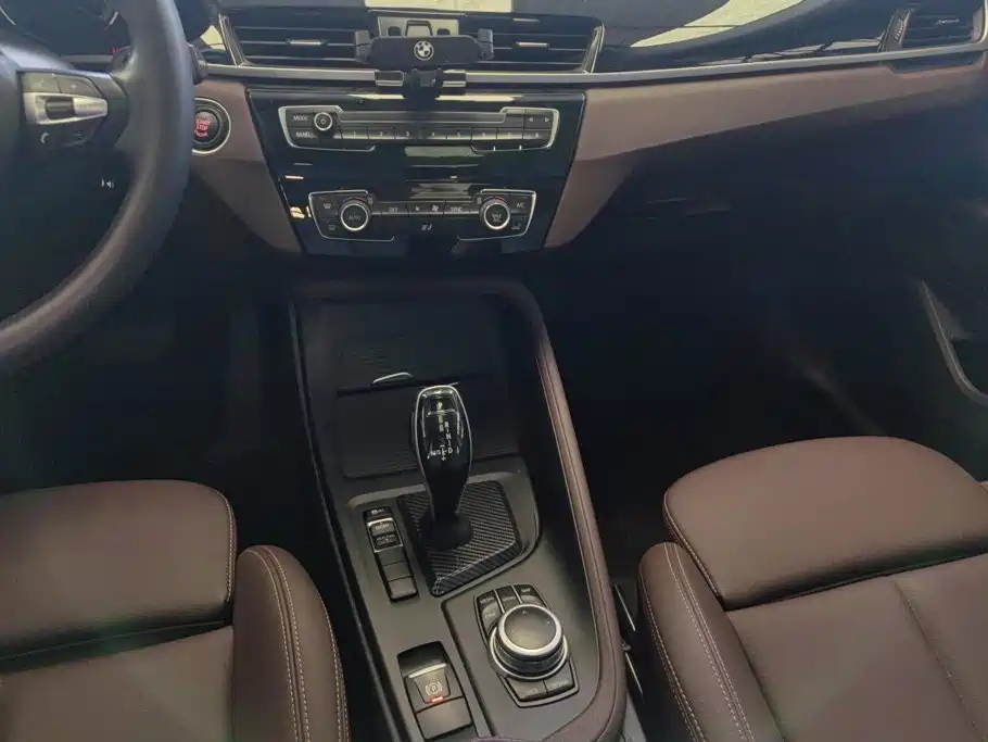 BMW X1 2021 — фото 16