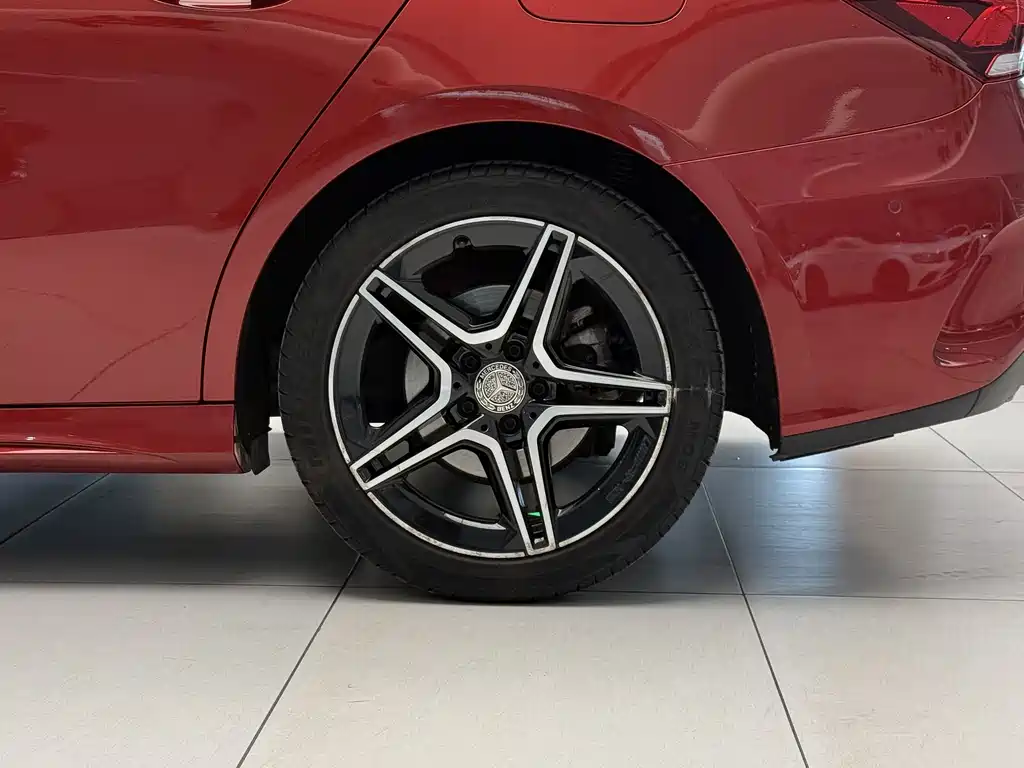 Mercedes-Benz A-Class 2018 — фото 14