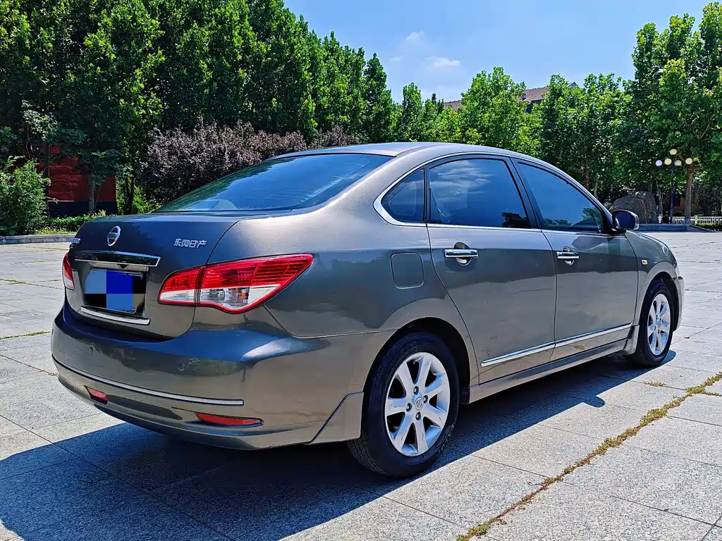 Nissan Sylphy 2011 — фото 17