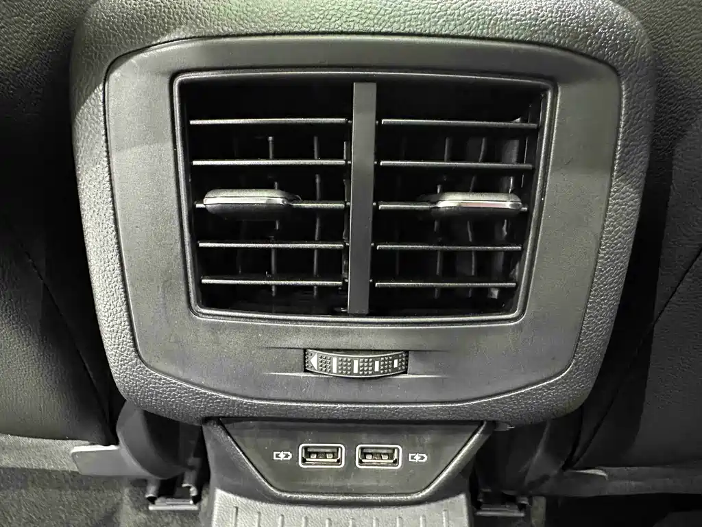 Volkswagen T-Roc 2022 — фото 17