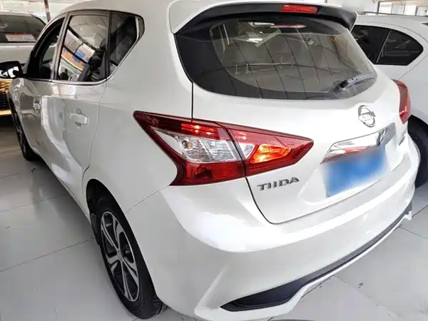 Nissan Tiida 2020