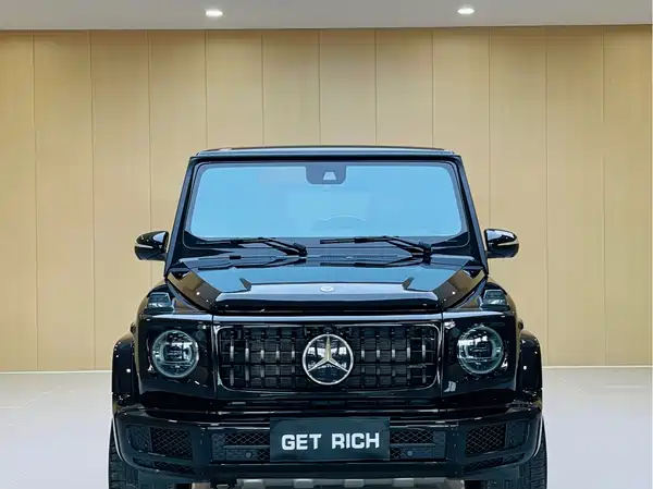 Mercedes-Benz G-Class 2024
