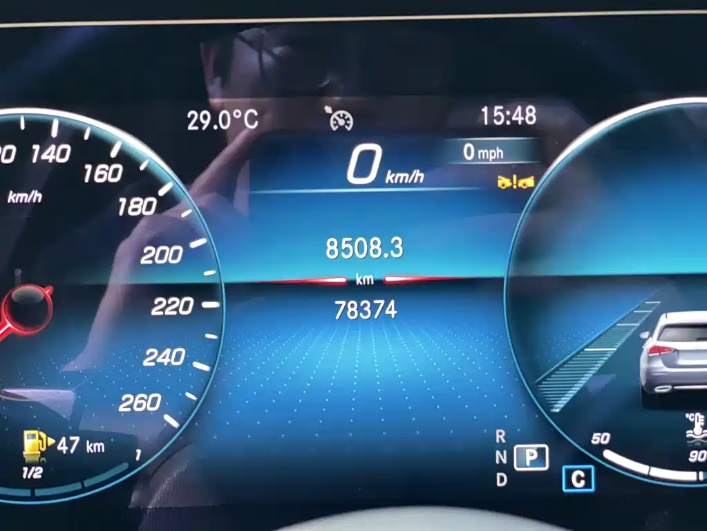 Mercedes-Benz E-Class 2023 — фото 14