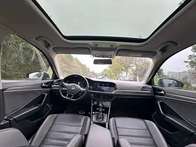 Volkswagen Sagitar 2021