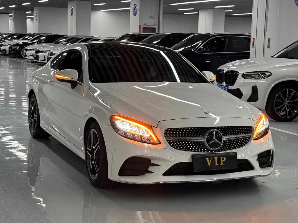 Mercedes-Benz C-Class 2021