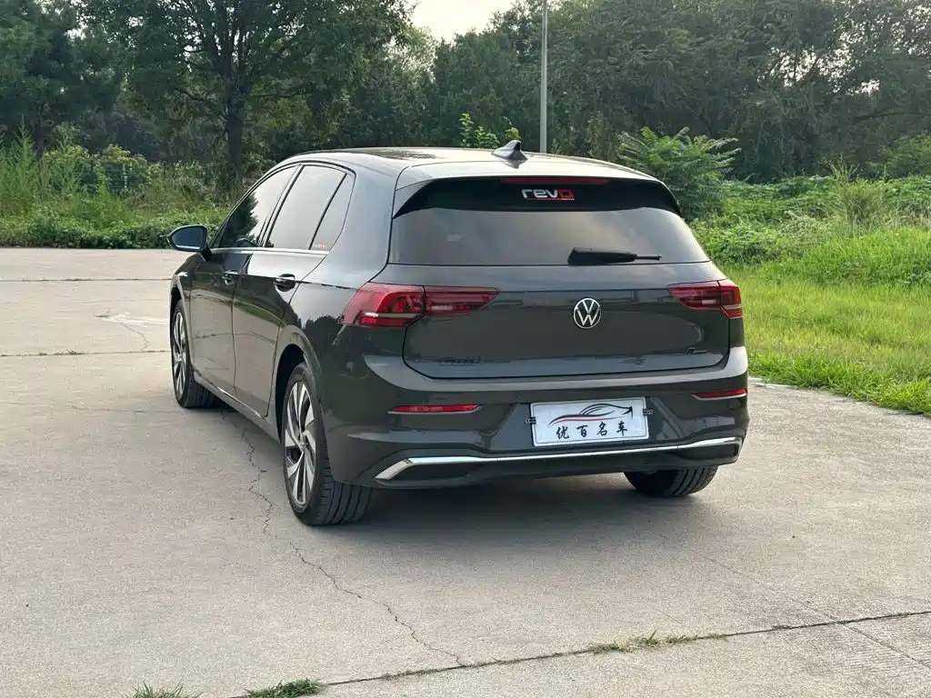 Volkswagen Golf 2026