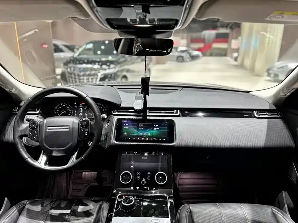 Land Rover Range Rover Velar 2018