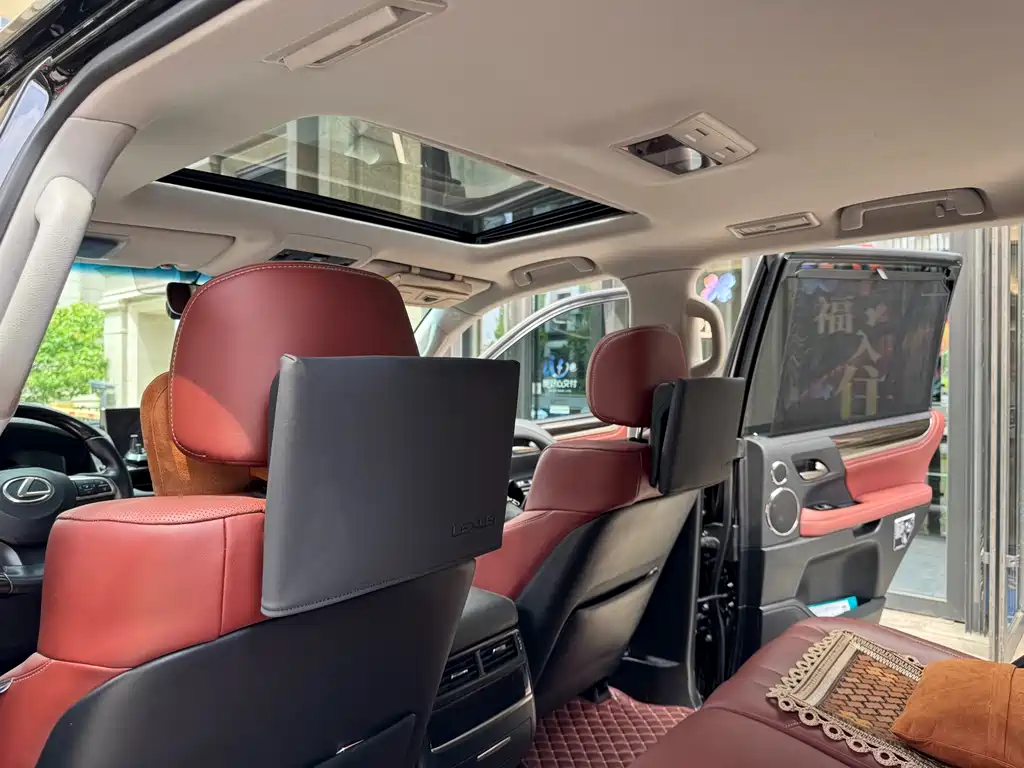Lexus LX 2020 — фото 14