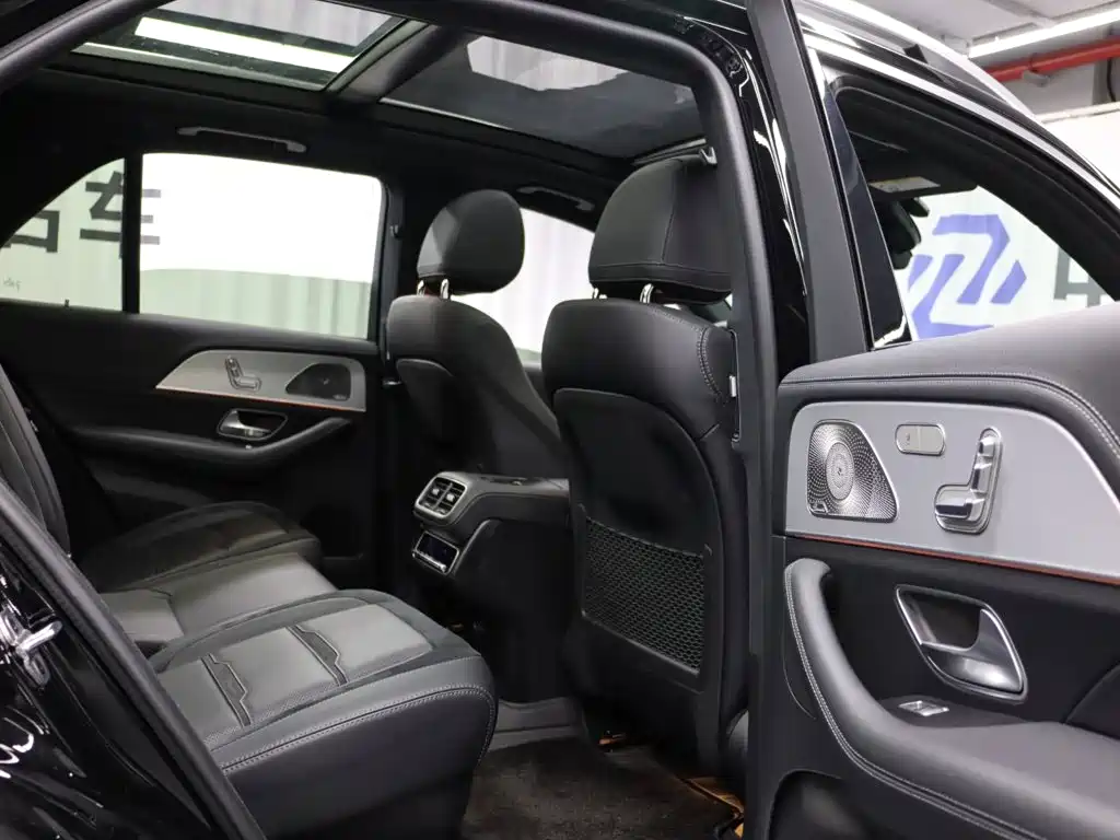 Mercedes-Benz GLE AMG 2024 — фото 24