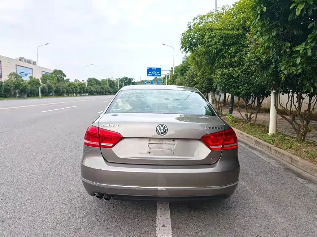 Volkswagen Passat 2013