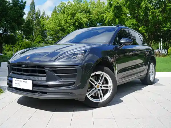 Porsche Macan 2022