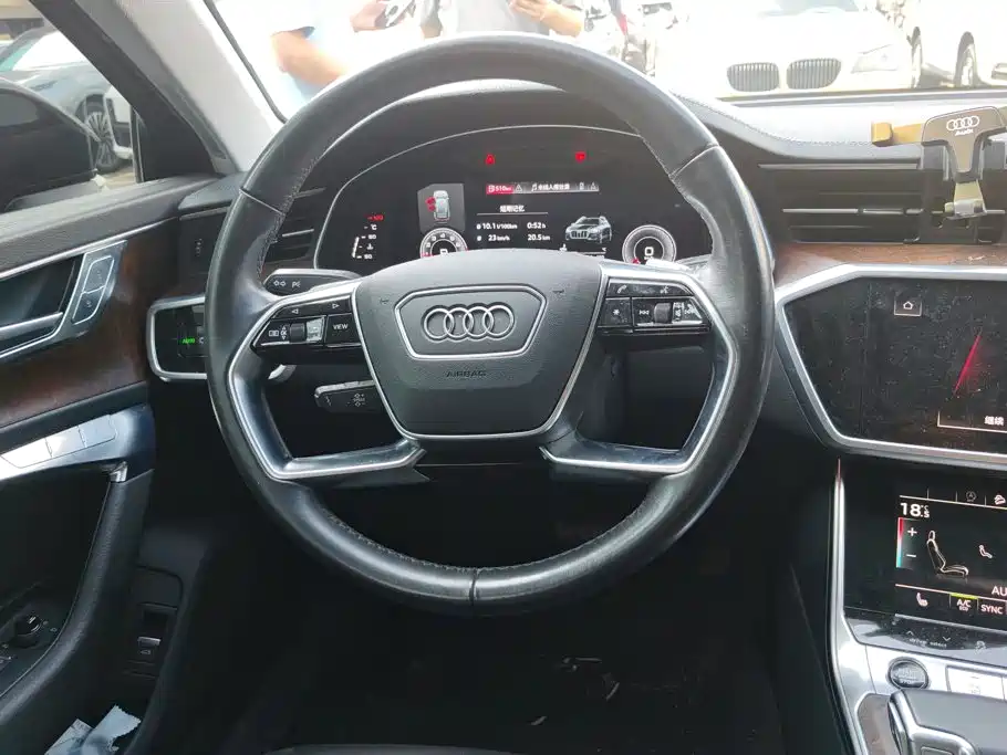 Audi A6 2021 — фото 15