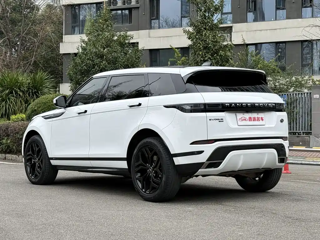 Land Rover Evoque 2022 — фото 4