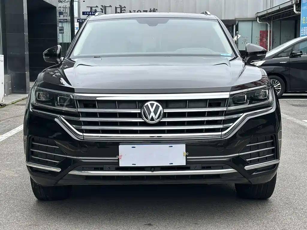 Volkswagen Touareg 2020 — фото 2