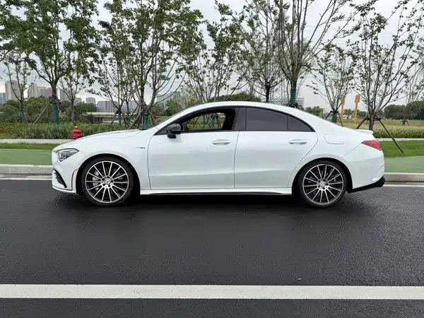 Mercedes-Benz CLA AMG 2020