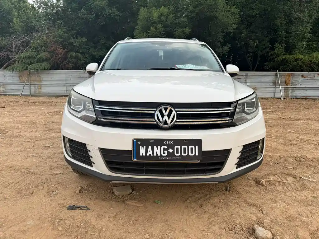 Volkswagen Tiguan 2015 — фото 2