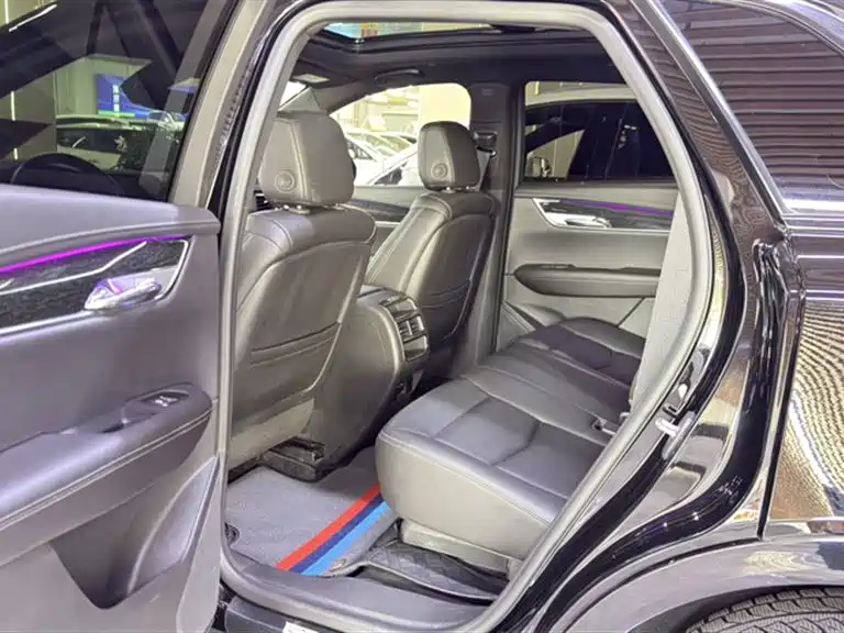 Cadillac XT5 2021 — фото 14