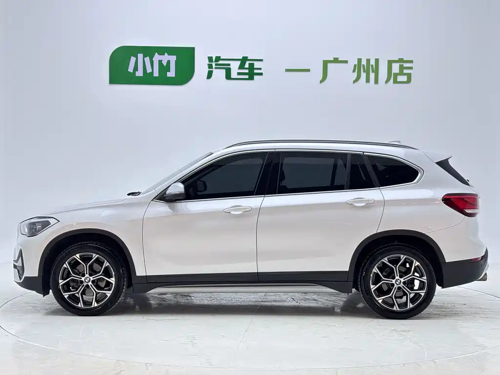 BMW X1 2022 — фото 8