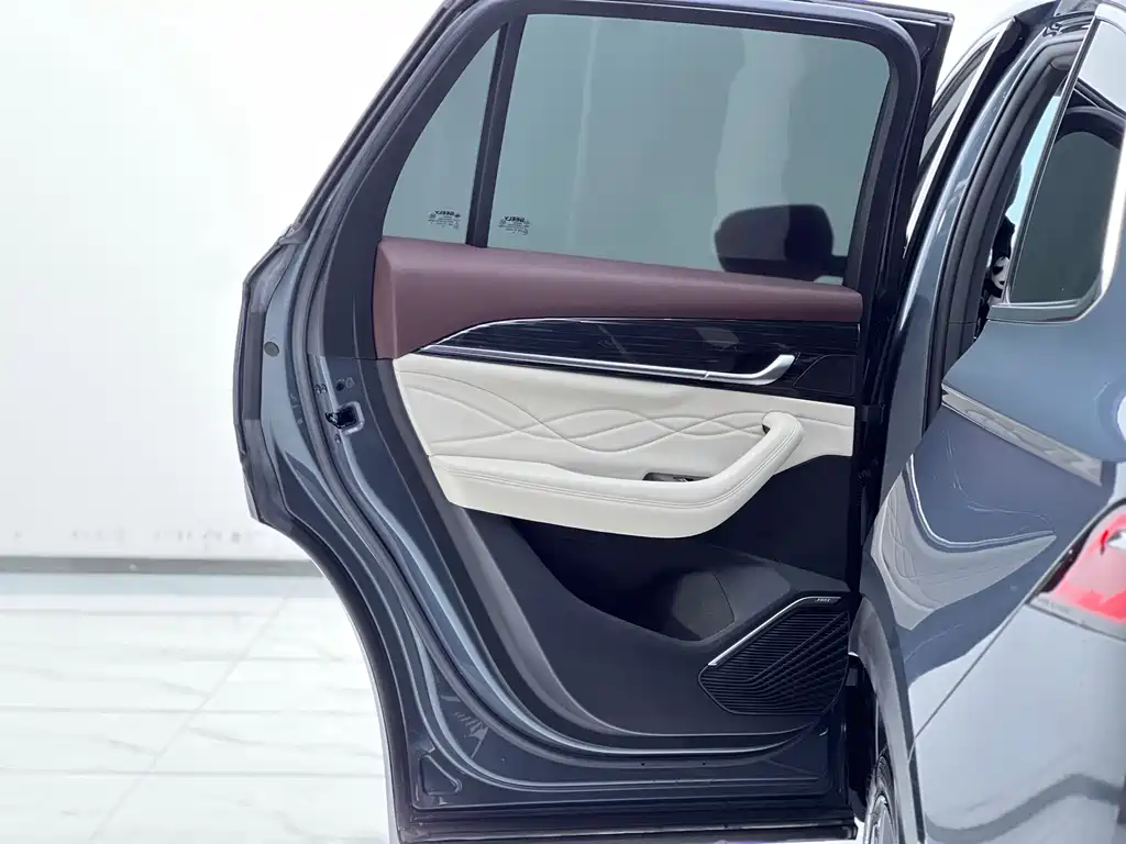 Geely Xingyue L 2023 — фото 26