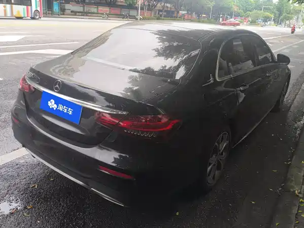 Mercedes-Benz E-Class 2023