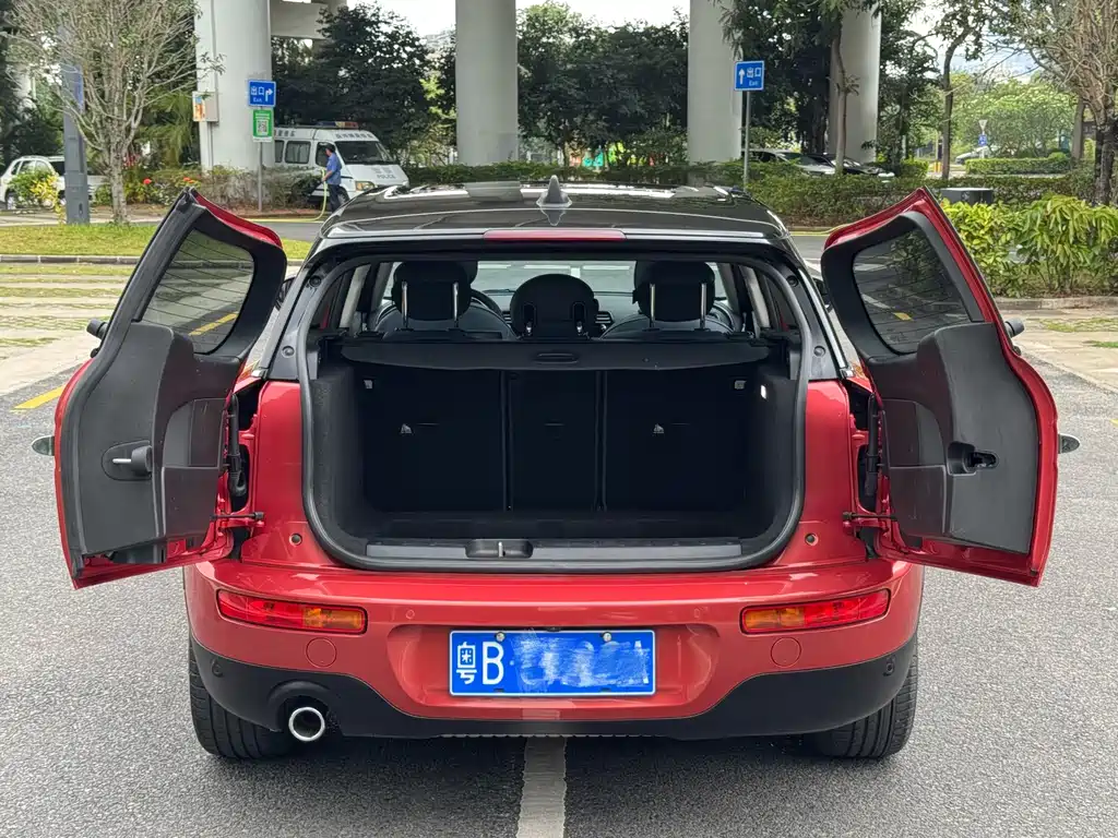 MINI Clubman 2021 — фото 17