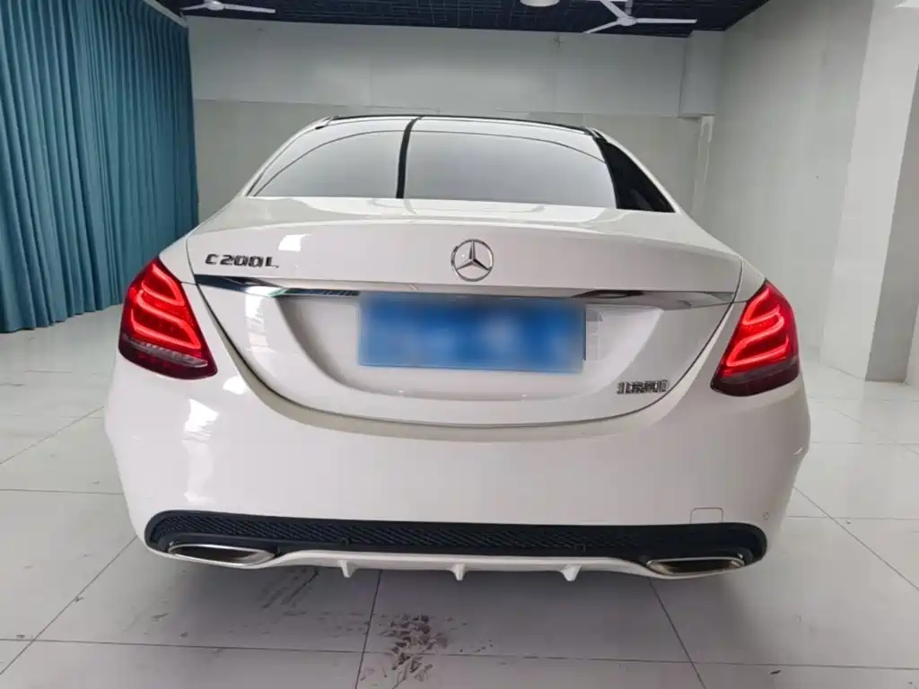 Mercedes-Benz C-Class 2017