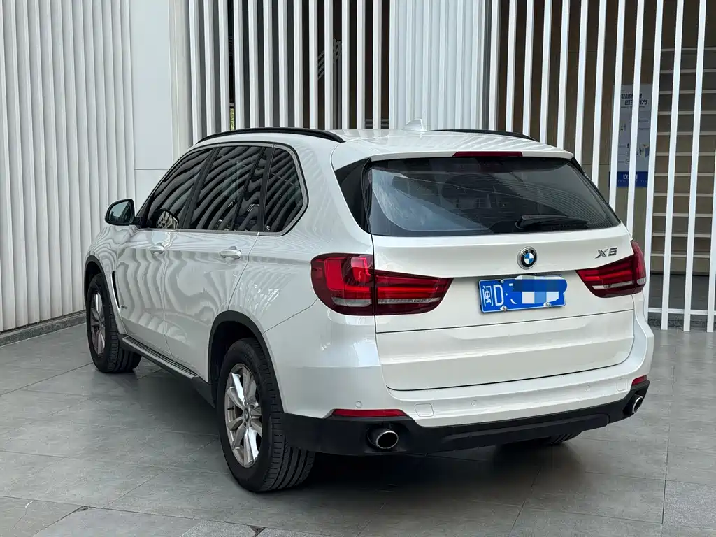 BMW X5 2015 — фото 8