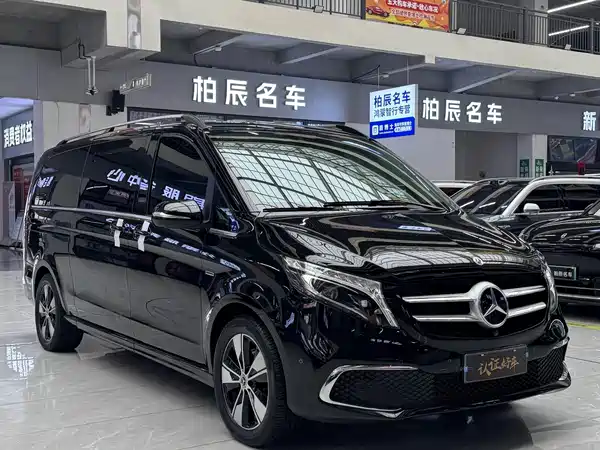 Mercedes-Benz V-Class 2022