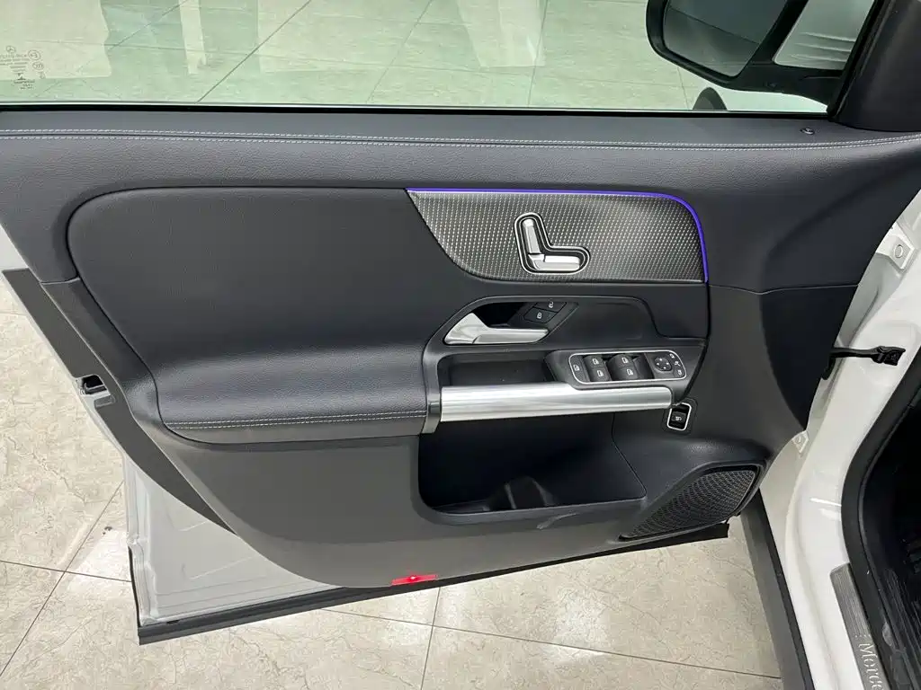 Mercedes-Benz GLA 2021 — фото 11