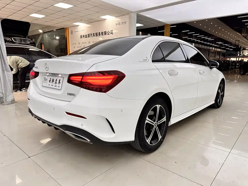 Mercedes-Benz A-Class 2023 — фото 16