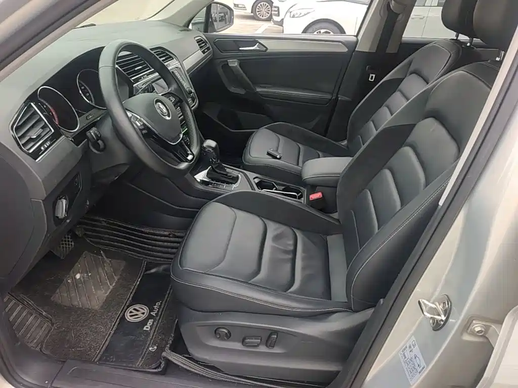 Volkswagen Tiguan L 2018 — фото 22