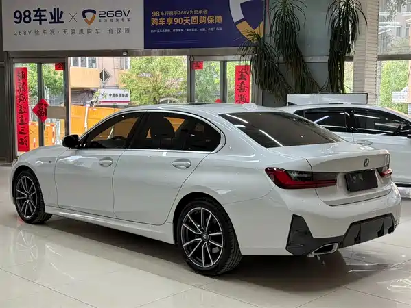BMW 3 Series 2023