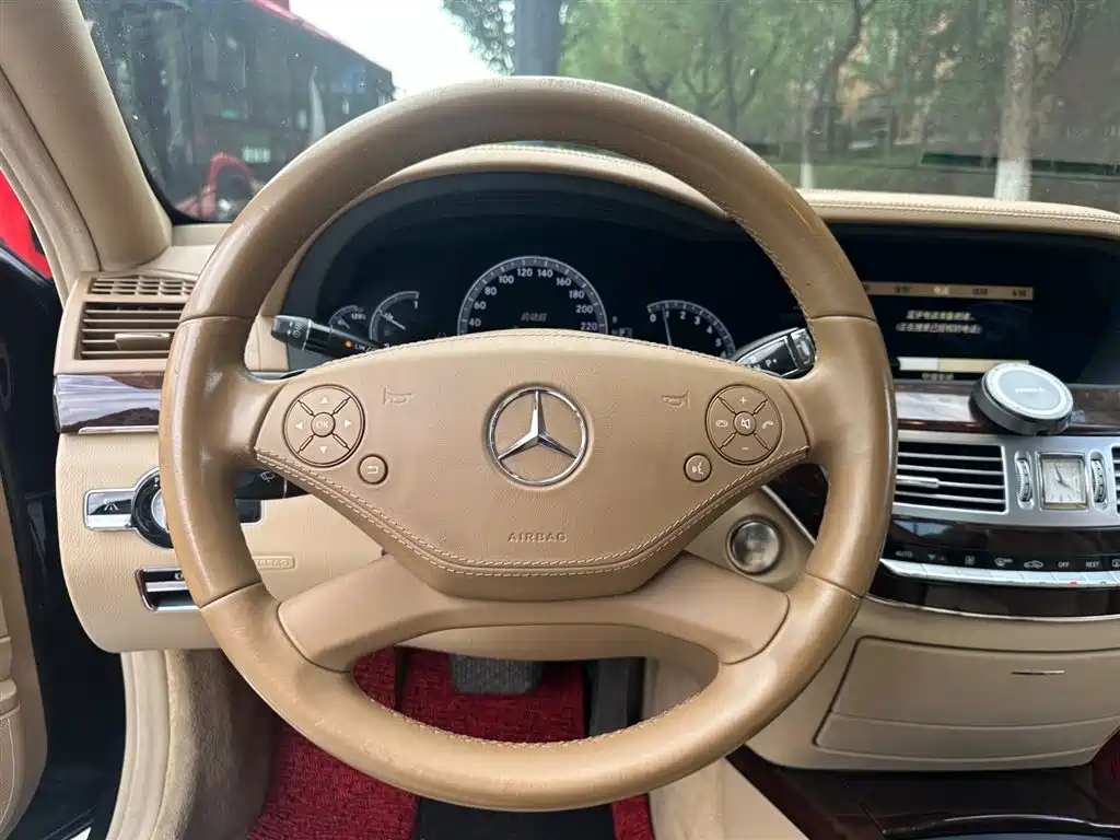 Mercedes-Benz S-Class 2012 — фото 12
