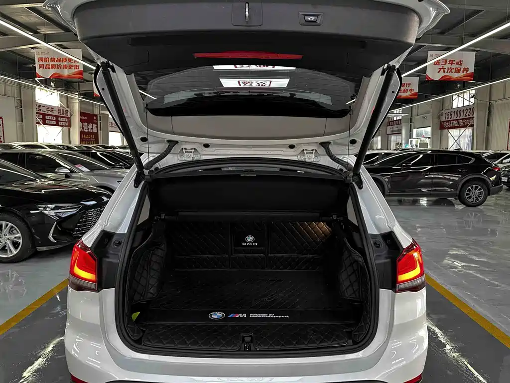 BMW X1 2021 — фото 17