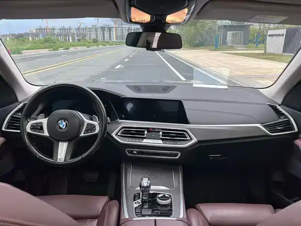 BMW X5 2021
