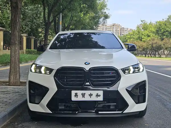BMW X6 M 2025