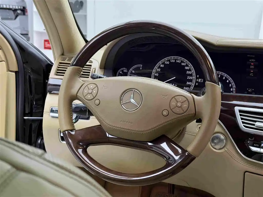 Mercedes-Benz S-Class 2012 — фото 13