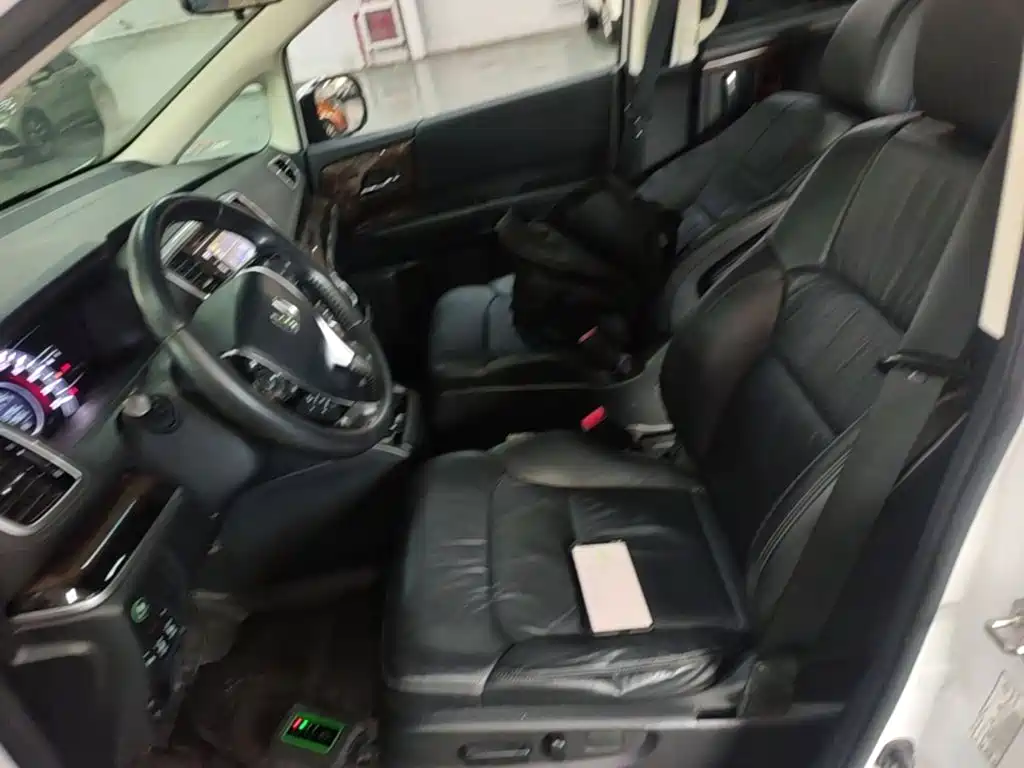 Honda Odyssey 2018 — фото 15