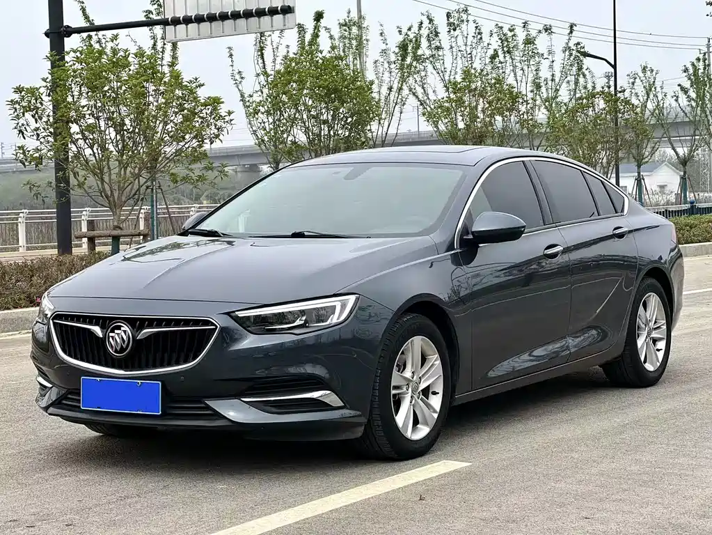 Buick Regal 2020 — фото 1