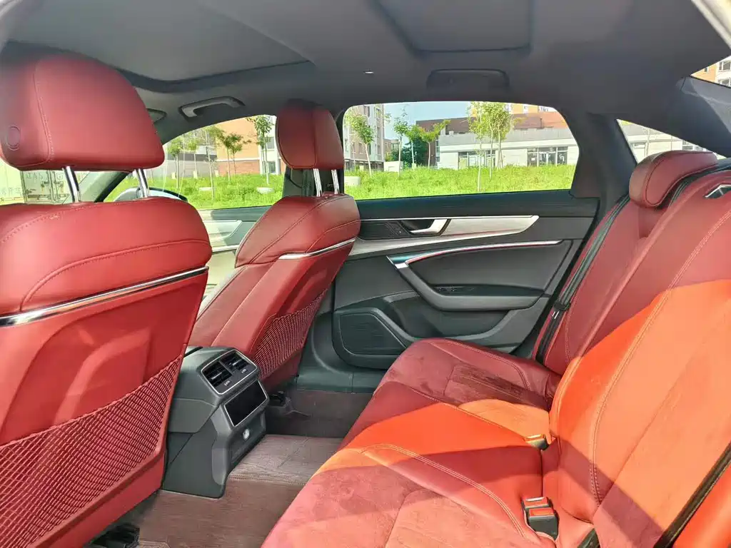 Audi A6L 2021