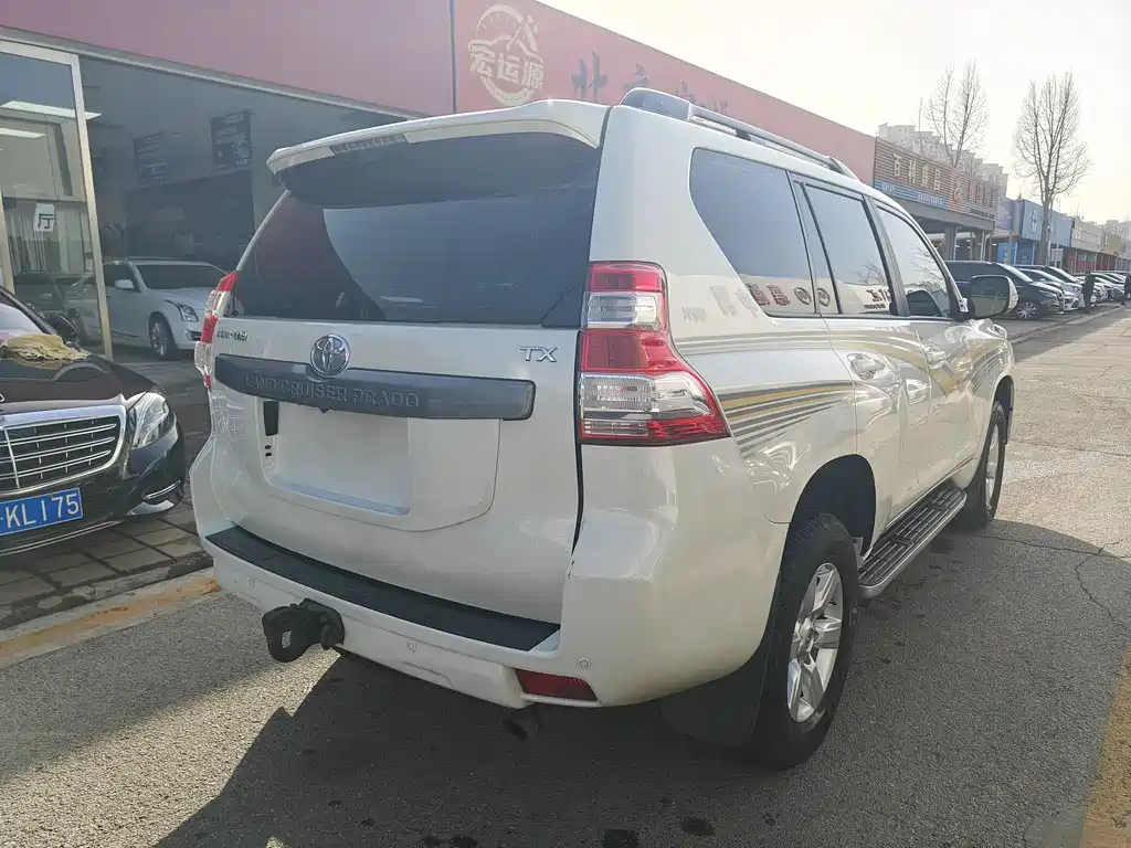 Toyota Prado 2017 — фото 31